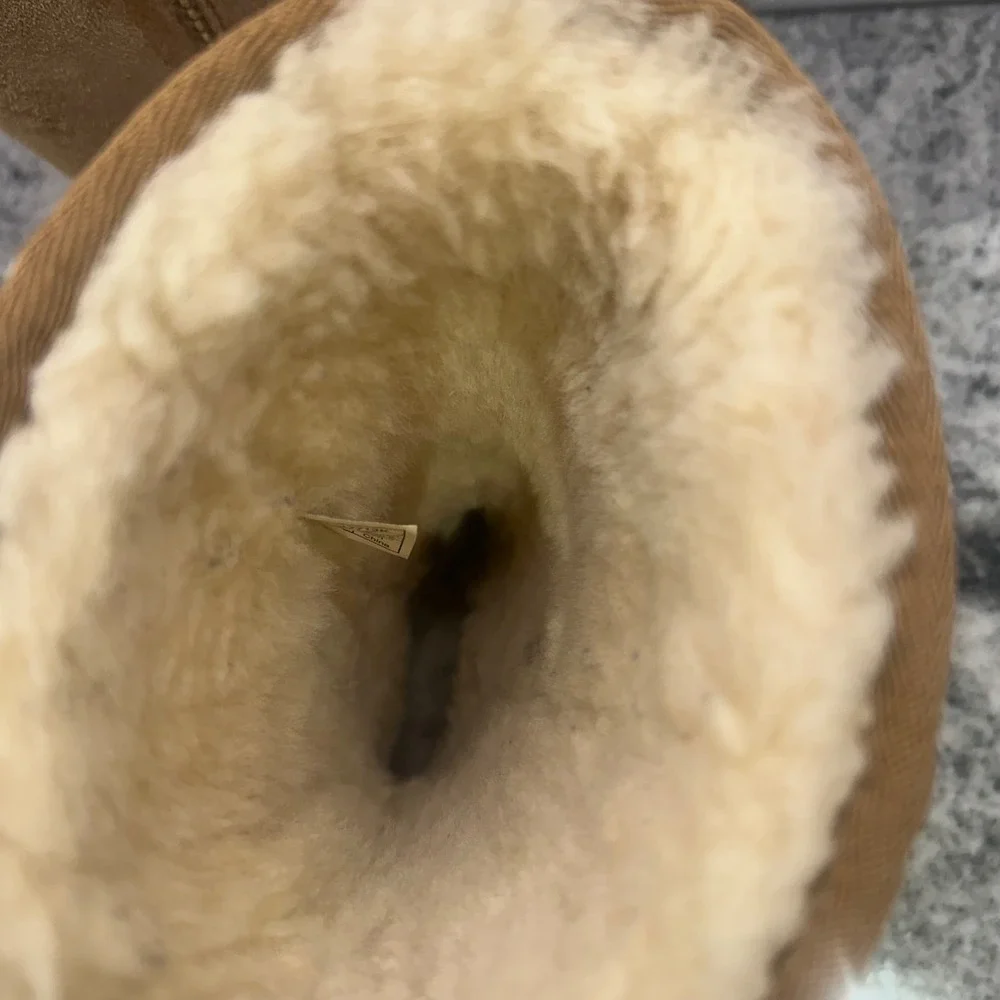 UGG Kids 4 Classic Tall II Boots Chestnut Suede Shearling 1017713K Winter Cozy